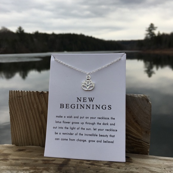 Jewelry - RESTOCKED 2 For $12 ♥️ Silver Lotus Necklace